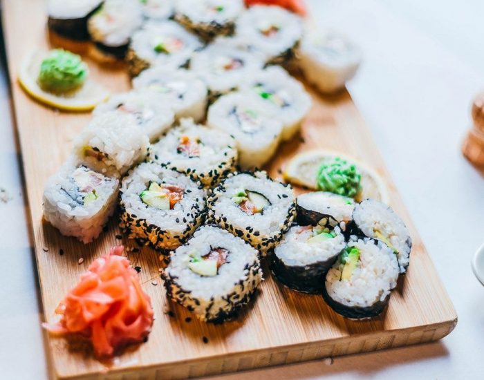 Sushi på farten: Måltidskasser som alternativ til takeaway